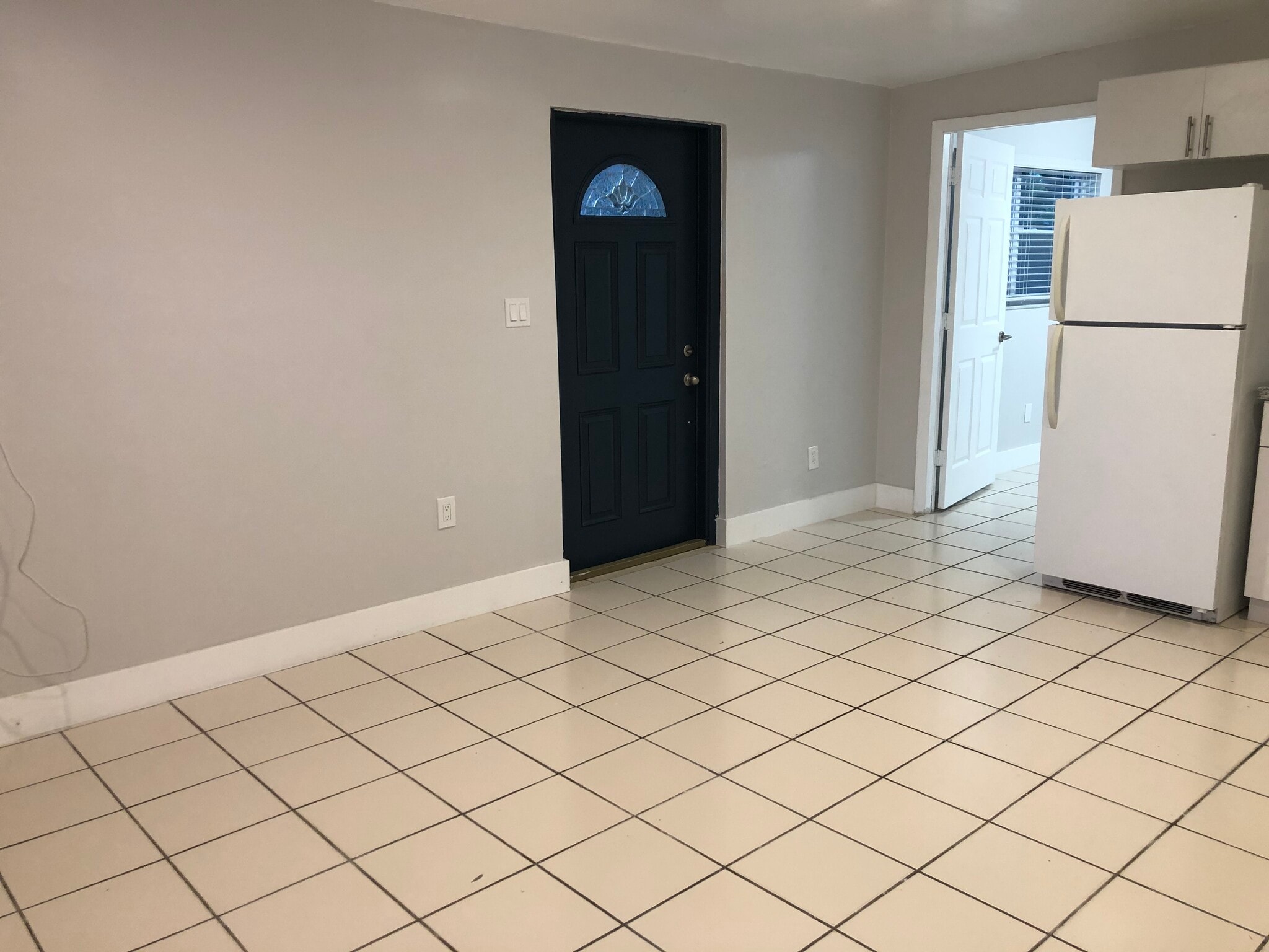 Building Photo - 8962 SW 40th Terrace