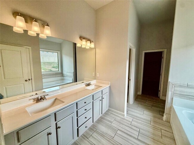 Building Photo - 3606 Andover Wy