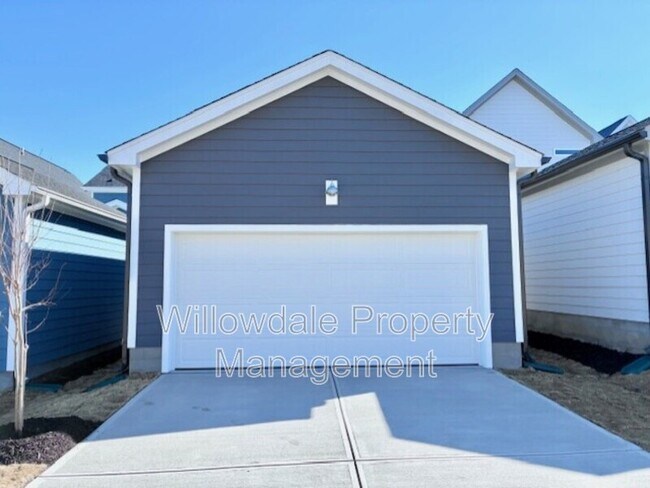 Building Photo - 565 Folk Song Wy