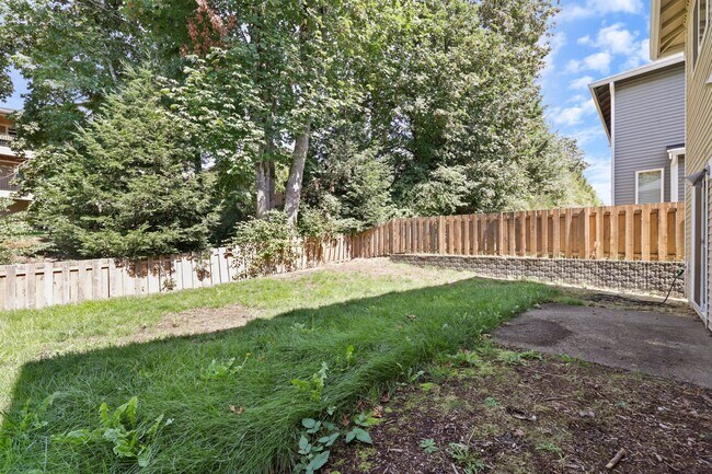 Building Photo - 1094 Ebbets Dr