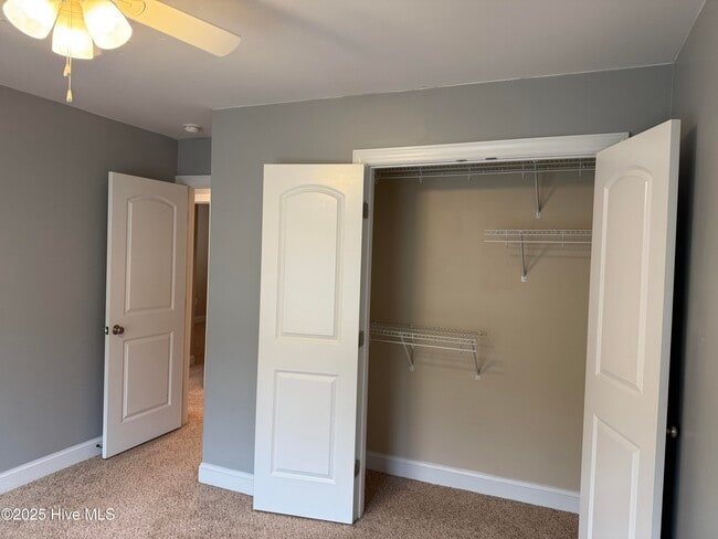 Building Photo - 204 Armistead Way
