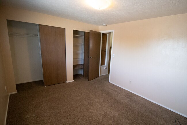 Building Photo - 889 NW 4th Ave