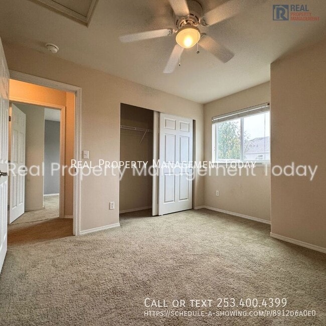 Building Photo - 18107 15th Avenue E