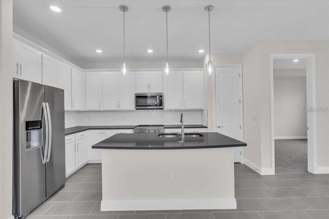 Building Photo - 9258 Gulf Hvn Dr