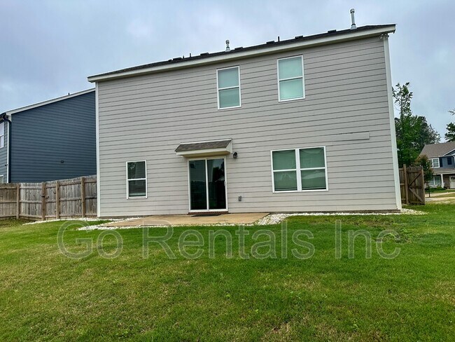Building Photo - 236 Park View Cir