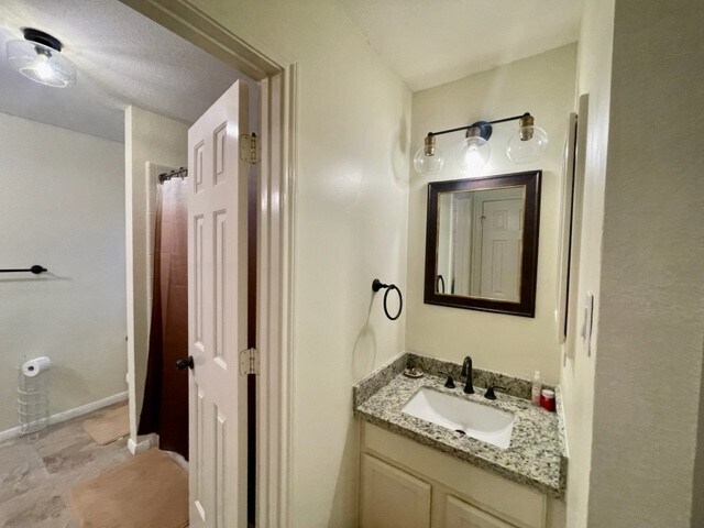 Building Photo - 3602 Garrettsville Dr