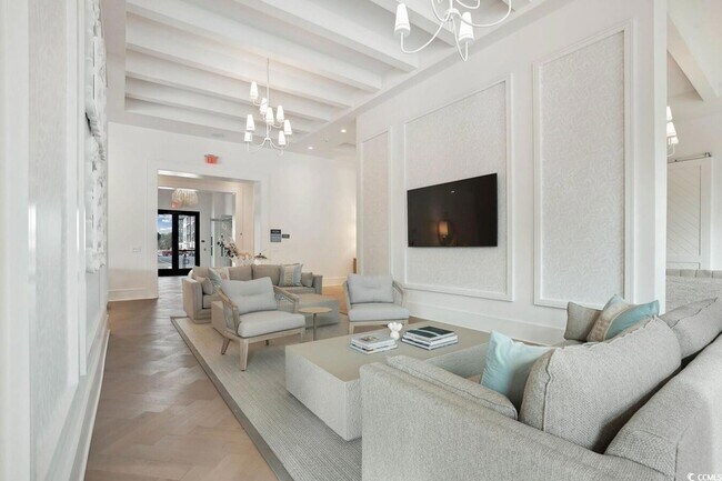 Building Photo - 331 Pickwick Dr