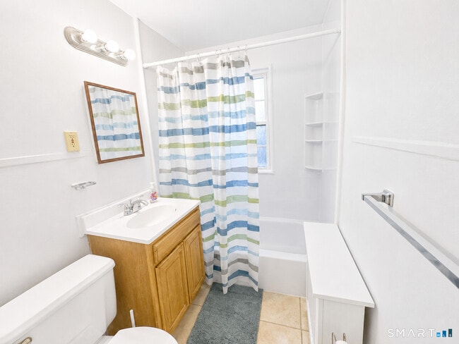 Building Photo - 29G Clarmore Dr