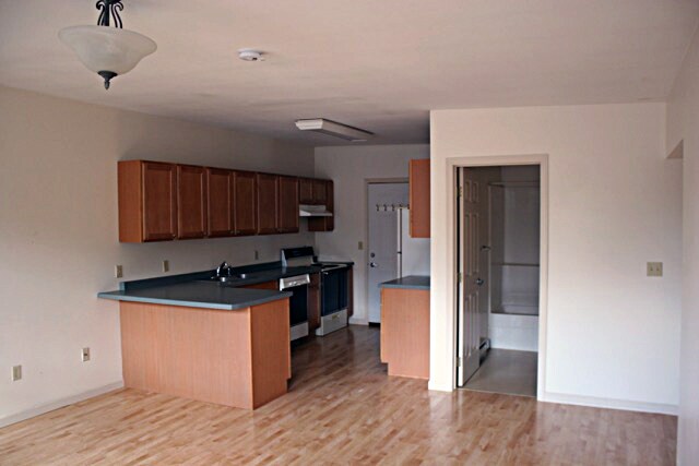 Building Photo - 34 E Hwy 61
