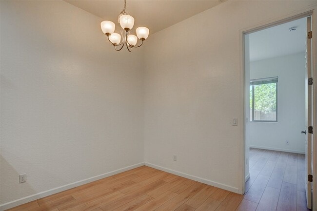 Building Photo - 3 Bedroom, 2 bath home in Granville