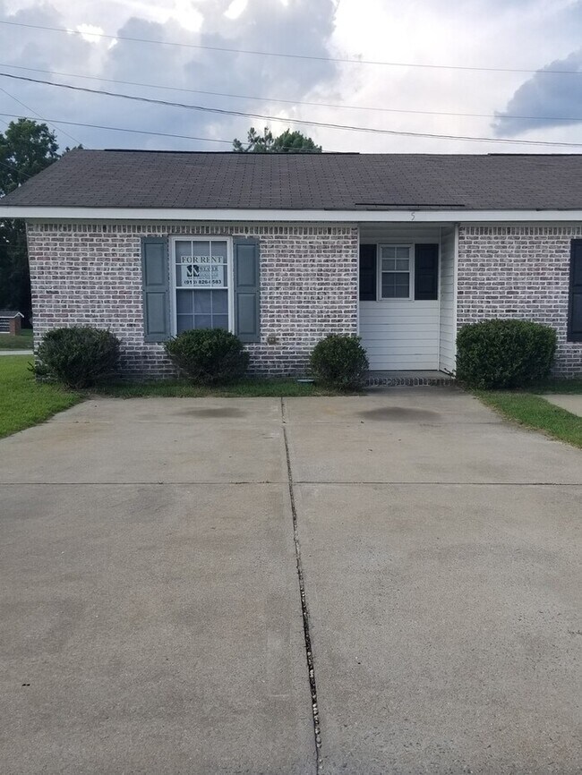 Apartment for Rent 5 Coats Cir Benson NC 27504 Apartment Finder