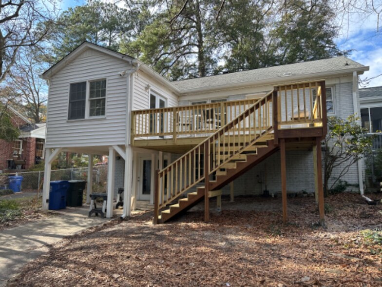 Building Photo - 2440 Craig Rd