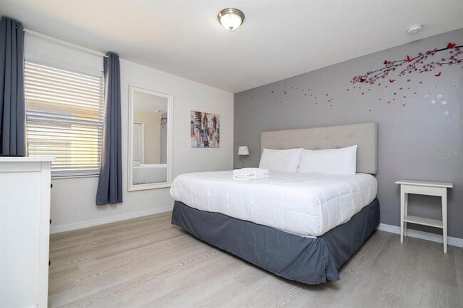 Building Photo - 2625 Santosh Cove