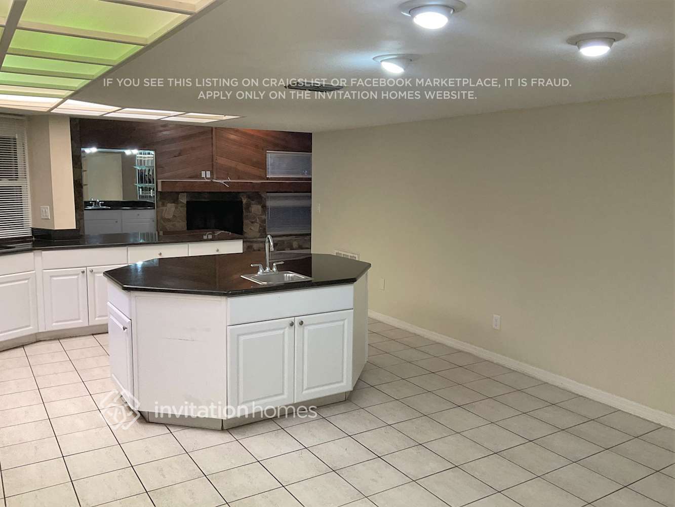 Building Photo - 2998 Farnham Way