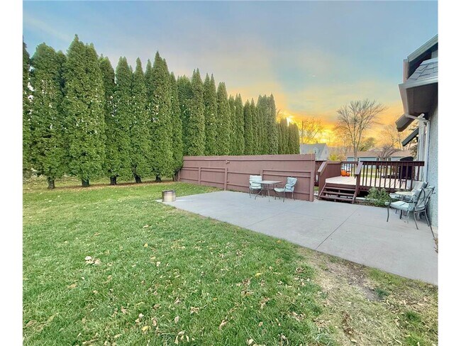 Building Photo - 1201 6th St SW