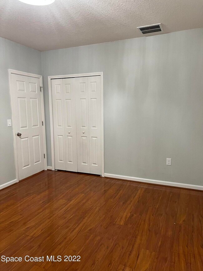 Building Photo - 5345 Brilliance Cir