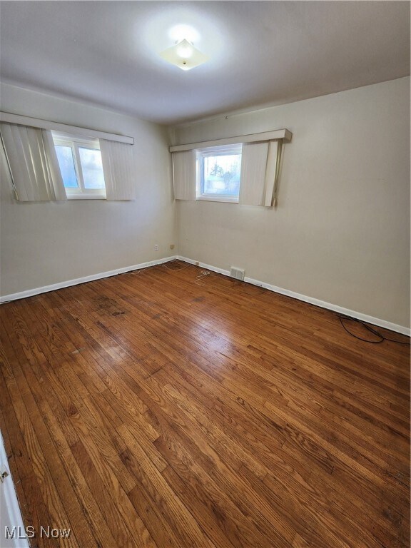 Building Photo - 4385 Greenway Rd