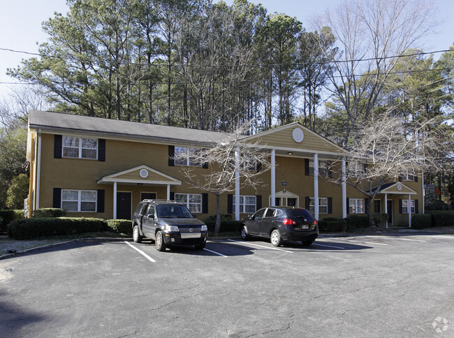 Building Photo - Cobblestone Apartments