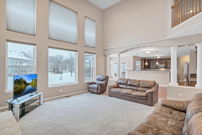 Building Photo - 426 Kingfisher Rd