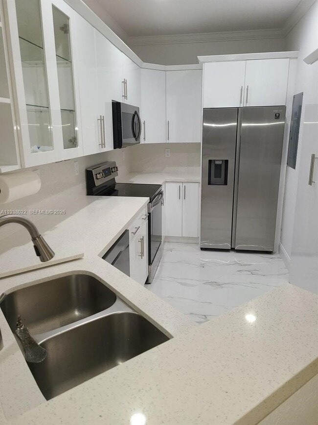 Building Photo - 7200 NW 177th St