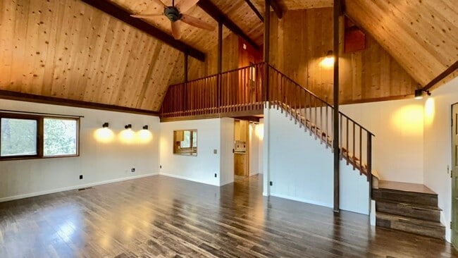 Building Photo - AUBURN LAKE TRAILS