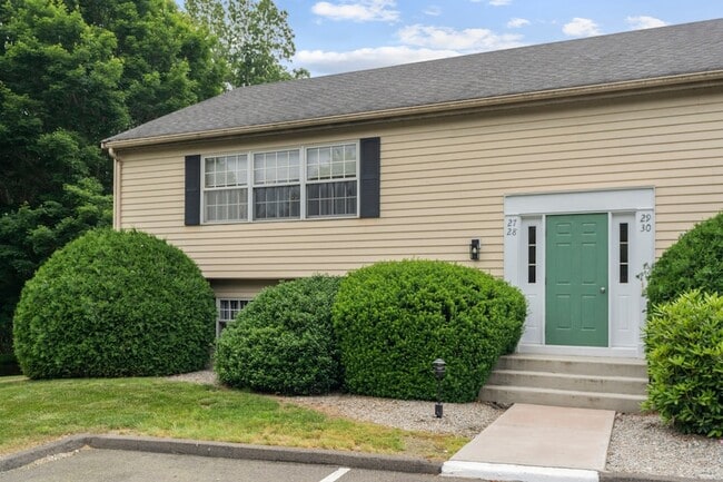 Building Photo - 28 Brantwood Dr