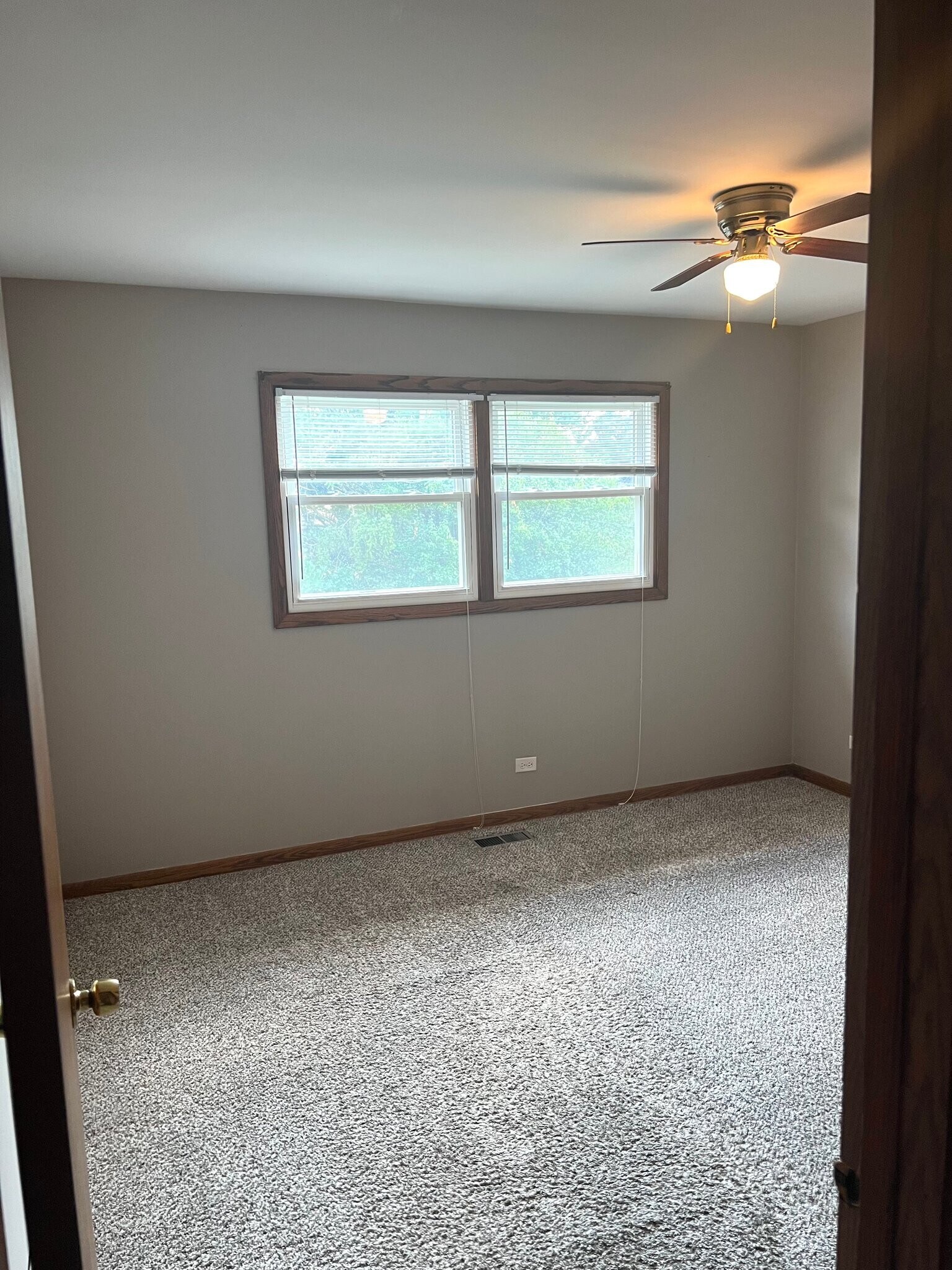 Building Photo - 1103 E Ardyce Ln