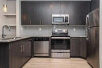 Building Photo - 185 Cliftwood Dr NE