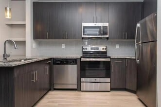 Building Photo - 185 Cliftwood Dr NE