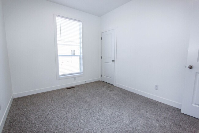 Building Photo - New Manufactured Home in Paulden