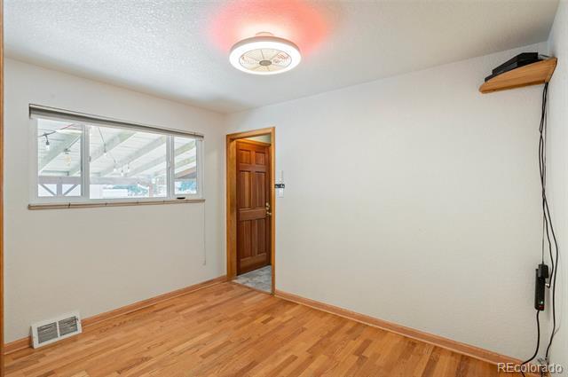 Building Photo - 96 S Depew Dr