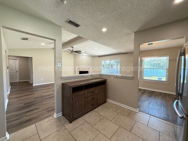 Building Photo - 4578 Blue Stream Ln N