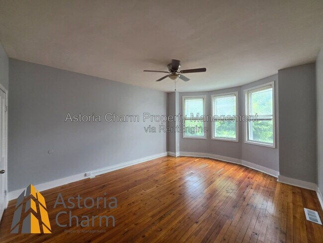 Building Photo - 607 E 41st St