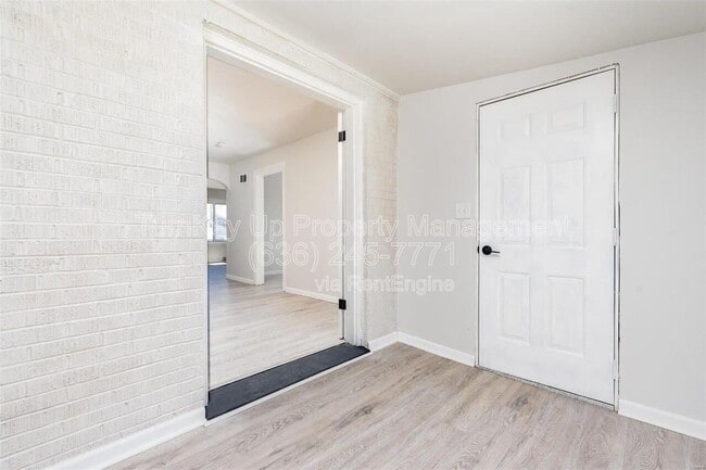 Building Photo - 3513 West Pl
