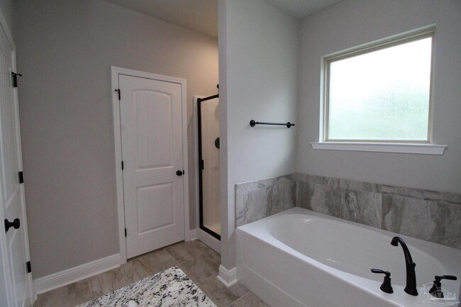 Building Photo - 8480 Beech Tree Rd