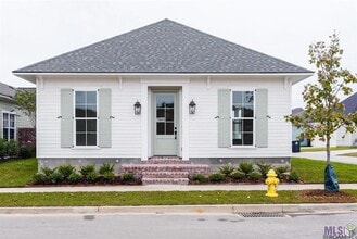 Building Photo - 7644 Jeter Dr