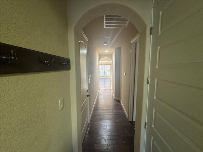 Building Photo - 4219 Pebblestone Trail