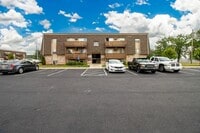 Building Photo - Two bedroom apartment
