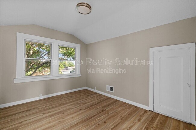 Building Photo - 7109 Eugene Ave