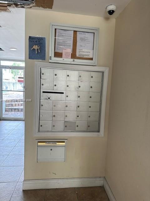 Building Photo - 3527 NE 168th St