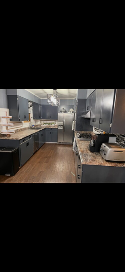 Building Photo - ?Lovely 3bed/2bath Ranch style home with HUGE private yard in ?