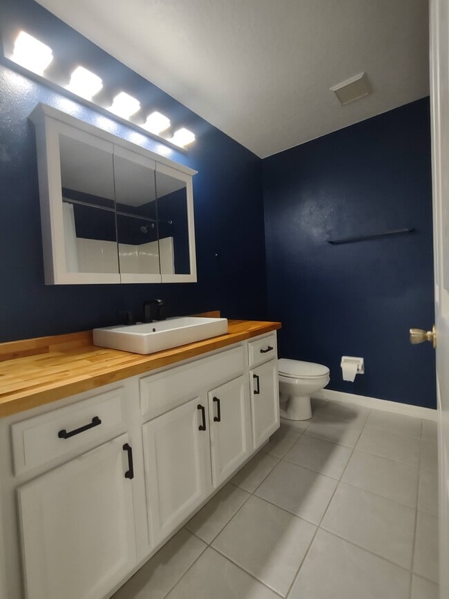 Building Photo - 3471 Horse Creek Cir