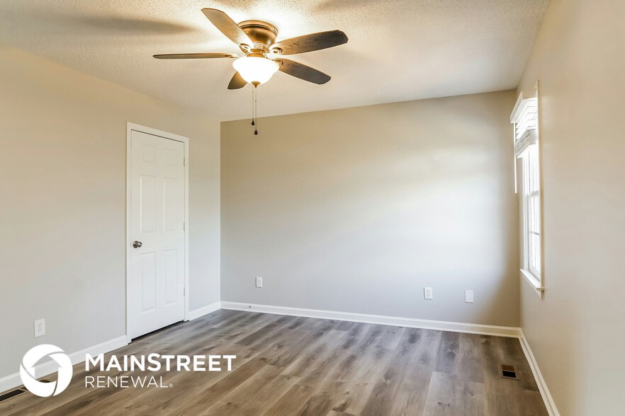 Building Photo - 43 Westminster Dr