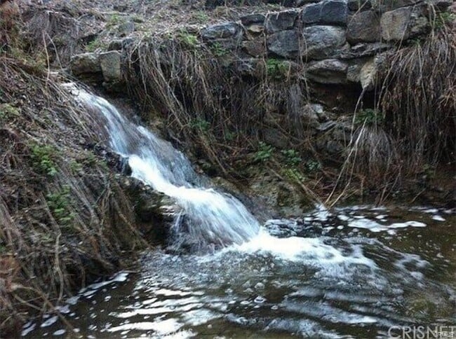 Building Photo - 2712 Tirol Dr