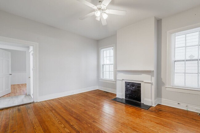Building Photo - Great Apartment in Church Hill for Rent!