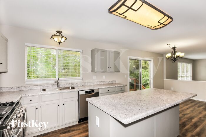 Building Photo - 4348 Southridge Meadows Ct