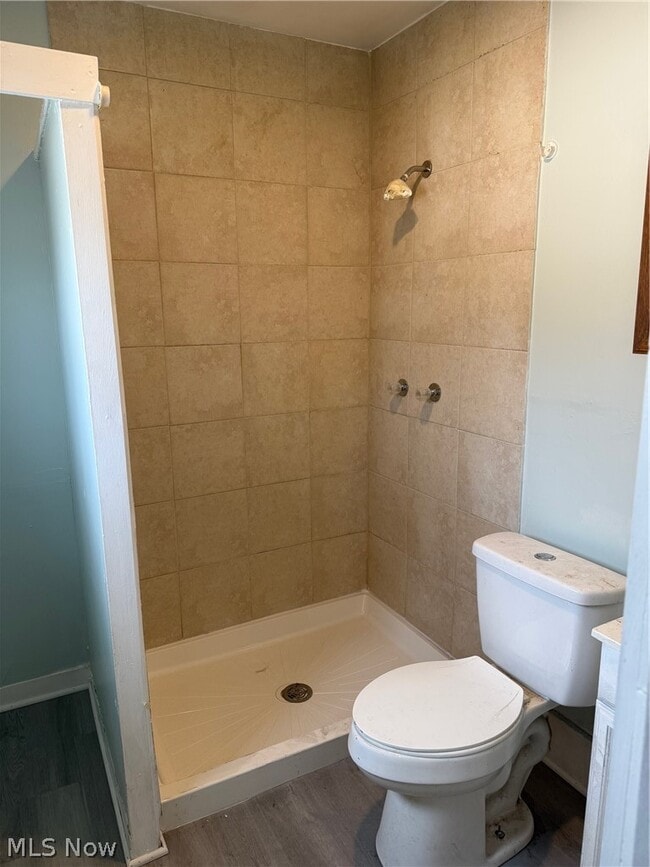 Building Photo - 3704 Walton Ave