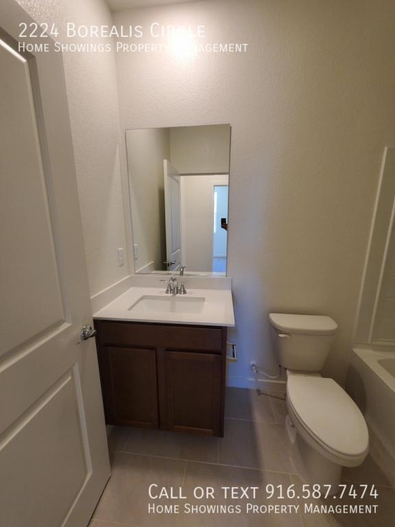 Building Photo - 2224 Borealis Cir