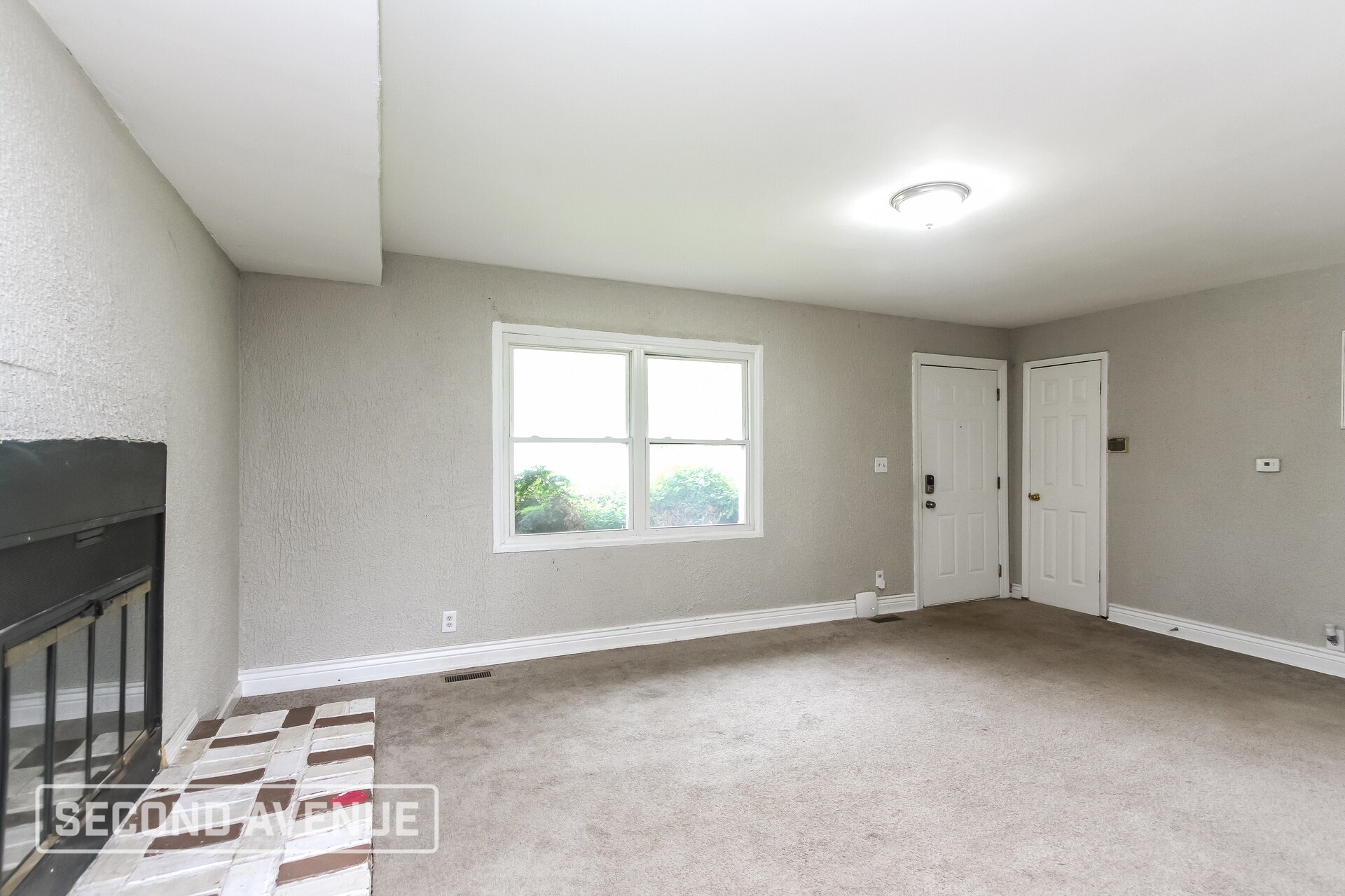 Building Photo - 3728 N Brentwood Ave