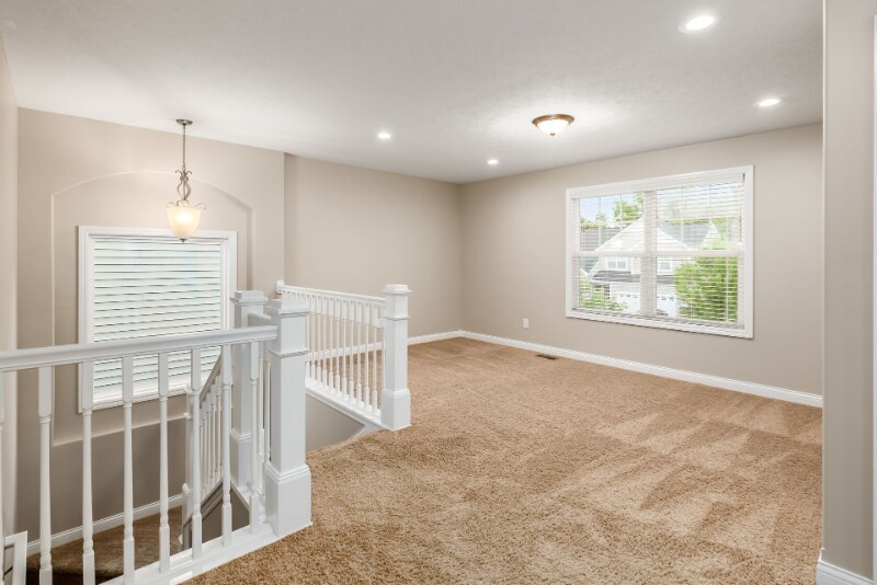 Building Photo - 294 McElhinny Ln